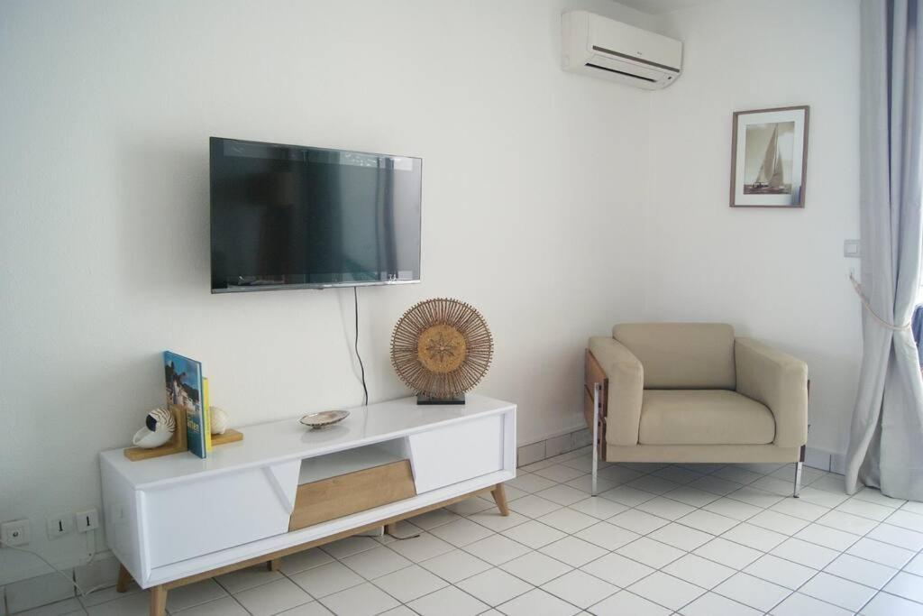 Superbe Studio Dolce Vita Vue Mer Plage Piscine Marigot  Exterior foto